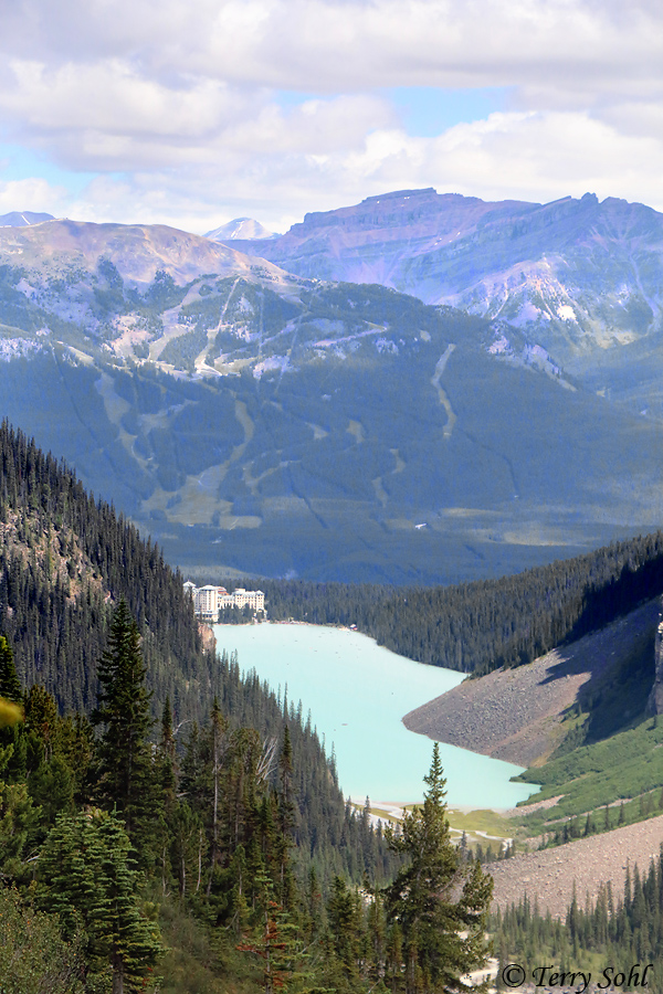 Lake Louise - "Teahouse Hike" 